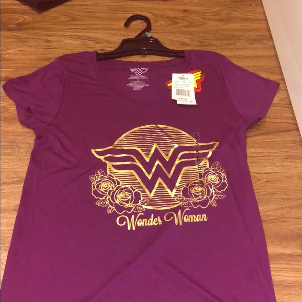 Wonder woman tshirt with tags
